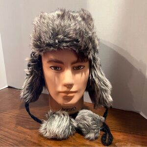Dakine Hat Beanie with Ear Flaps and Pom-Pom ties